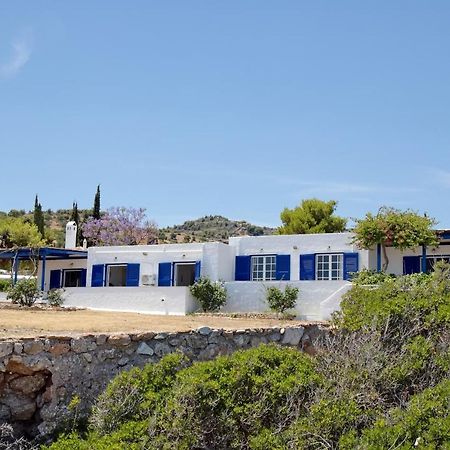 Aroura Homes 4Br Beachfront Villa Spétses Eksteriør billede